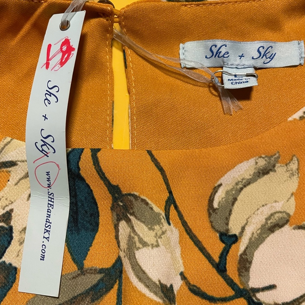 BNWT She & Sky Tie front Dress Size L - Picture 2 of 6